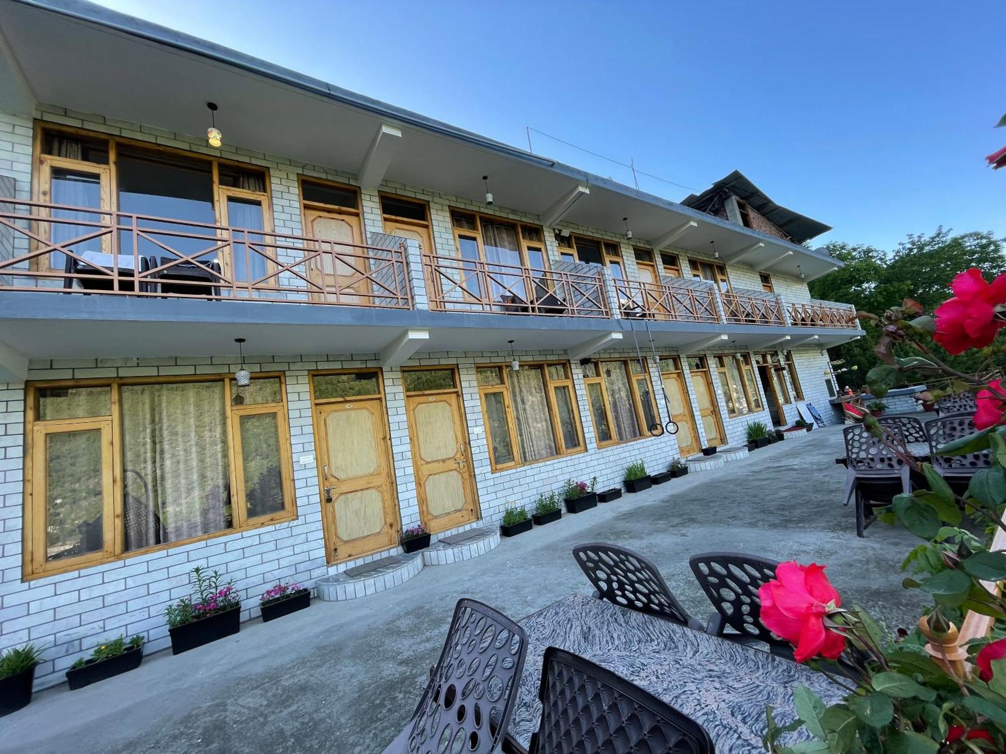 God'S Land Bed & Breakfast Manāli Exterior foto